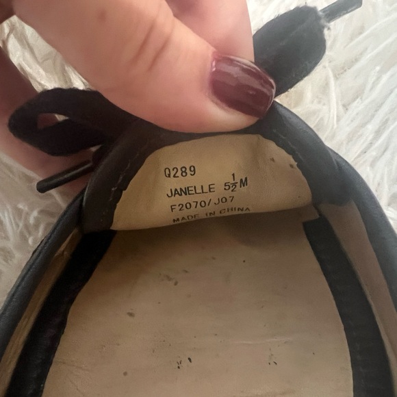 Signature Coach Brown Flats - Picture 4 of 8